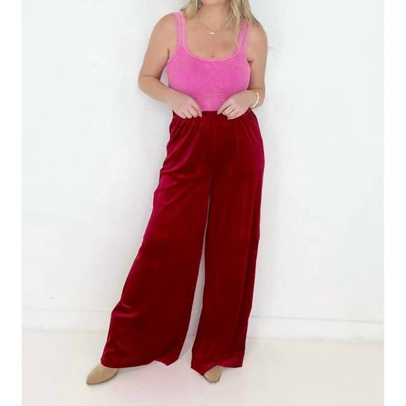 NEW ZENANA velvet wide leg pants in red - Picture 1 of 1